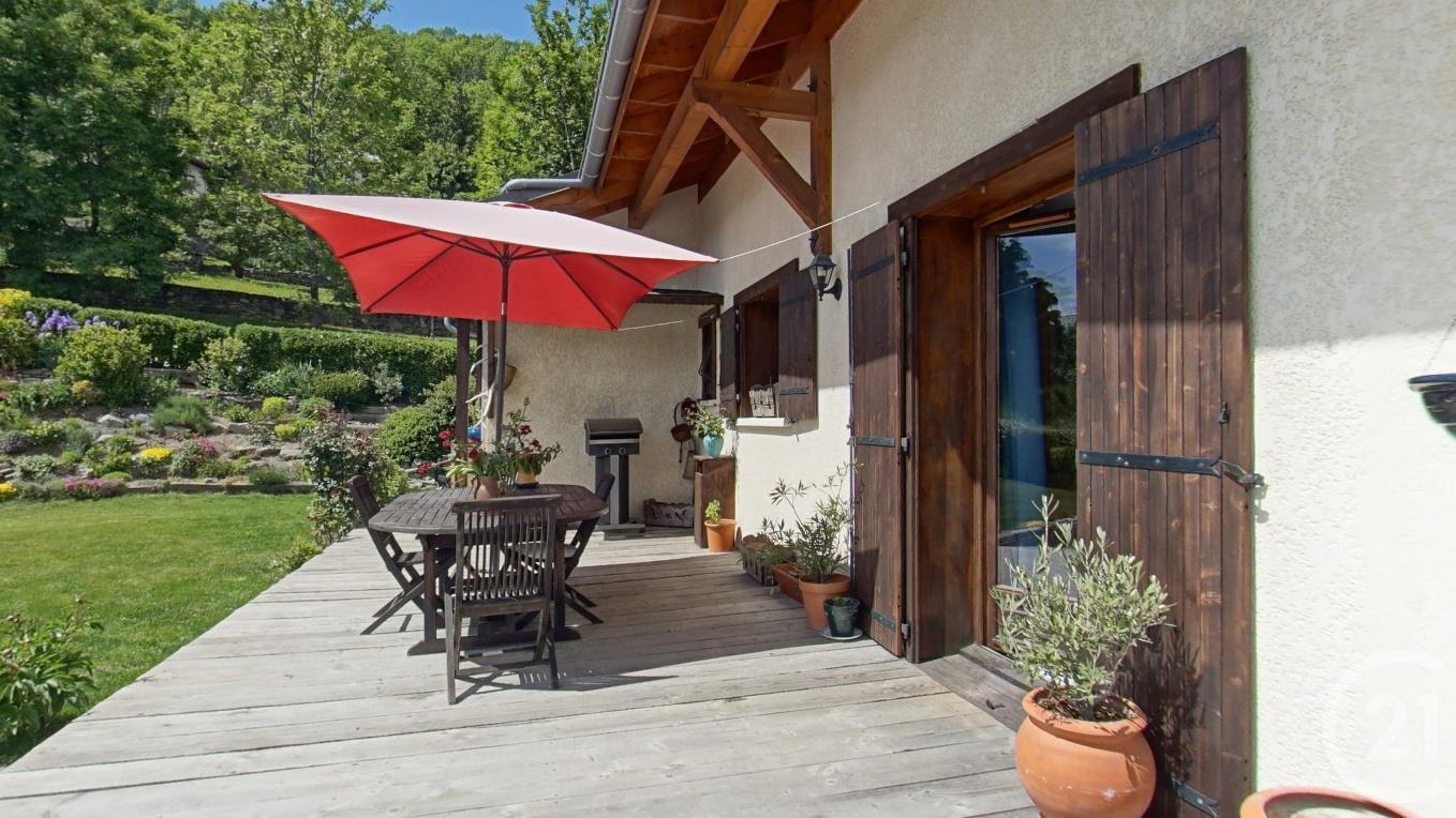 Appartement F4 à louer - 5 pièces - 106 m2 - LES CHAPELLES - 73 - RHONE-ALPES