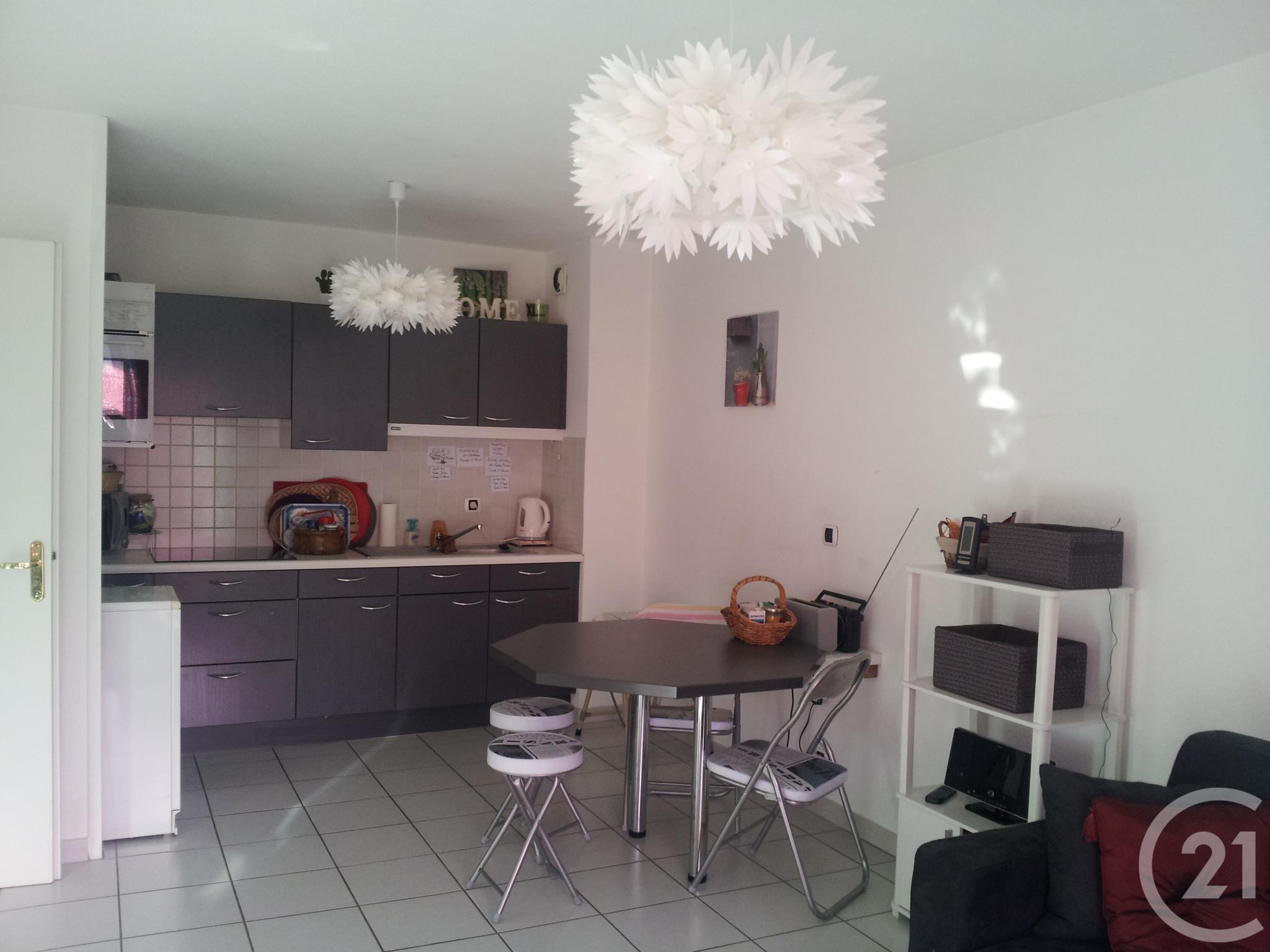 Appartement F2 à louer - 2 pièces - 40 m2 - BOURG ST MAURICE - 73 - RHONE-ALPES
