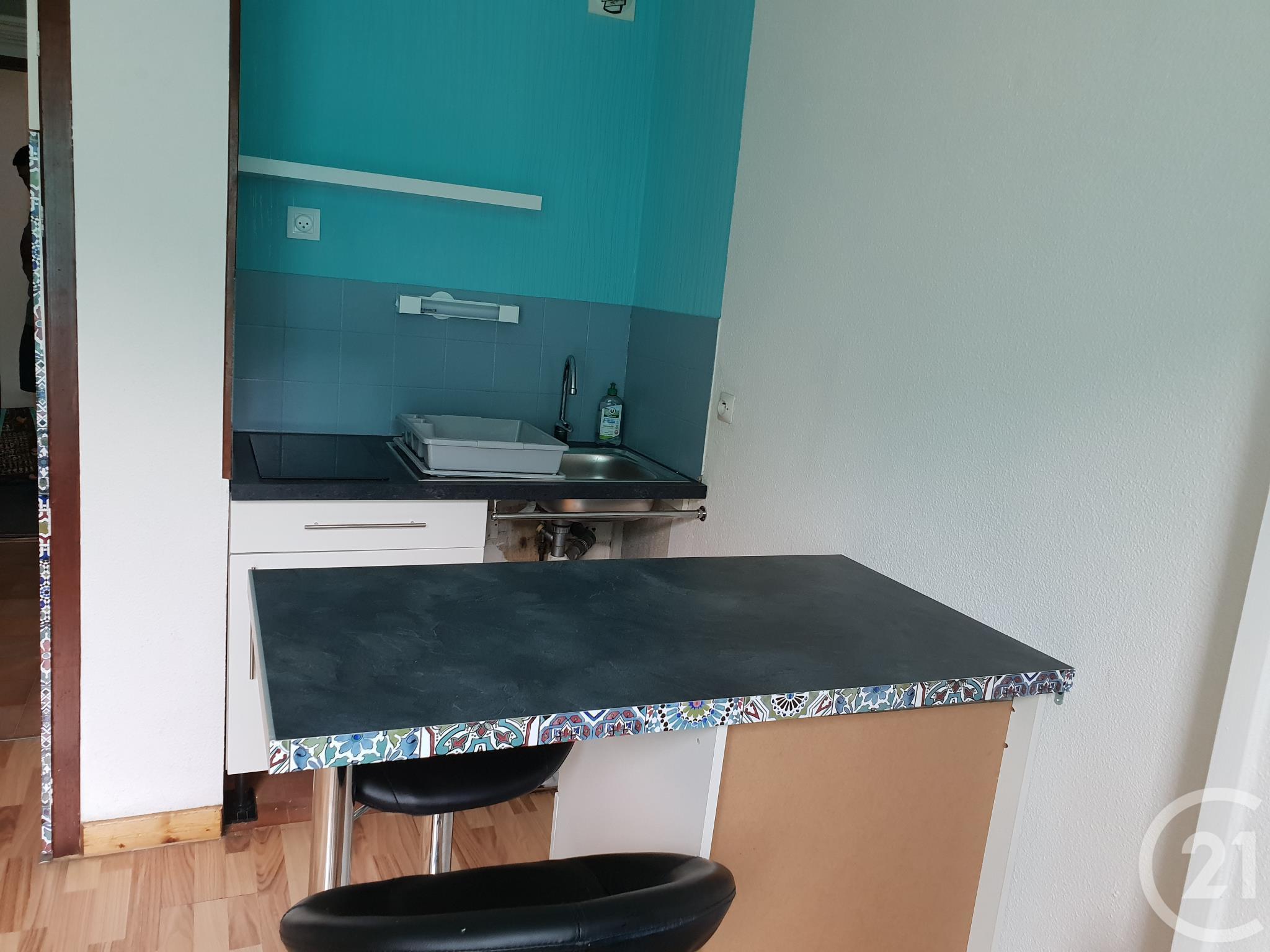 Studio à louer - 1 pièce - 17 m2 - BOURG ST MAURICE - 73 - RHONE-ALPES