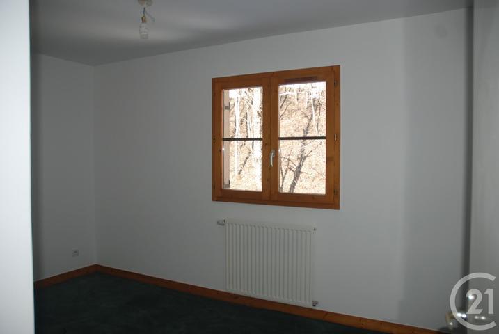 Appartement F4 à louer - 4 pièces - 78.49 m2 - BOURG ST MAURICE - 73 - RHONE-ALPES - Century 21 Albaron Immobilier Appartement F4 à louer - 4 pièces - 78.49 m2 - BOURG ST MAURICE - 73 - RHONE-ALPES - Century 21 Albaron Immobilier