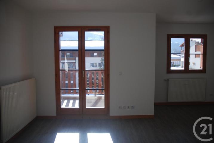 Appartement F4 à louer - 4 pièces - 78.49 m2 - BOURG ST MAURICE - 73 - RHONE-ALPES - Century 21 Albaron Immobilier Appartement F4 à louer - 4 pièces - 78.49 m2 - BOURG ST MAURICE - 73 - RHONE-ALPES - Century 21 Albaron Immobilier