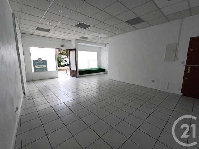 Appartement Local à louer - 1 pièce - 40.0 m2 - BOURG ST MAURICE - 73 - RHONE-ALPES - Century 21 Albaron Immobilier