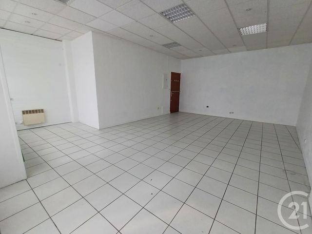 Appartement Local à louer - 1 pièce - 40.0 m2 - BOURG ST MAURICE - 73 - RHONE-ALPES - Century 21 Albaron Immobilier