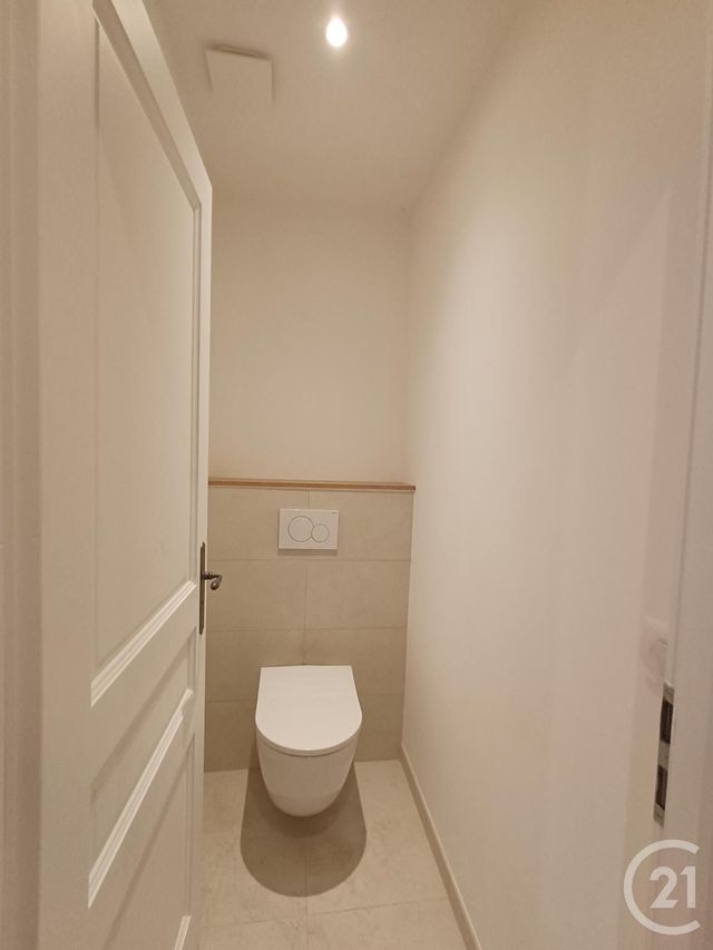 Appartement F4 à louer - 5 pièces - 80.04 m2 - BOURG ST MAURICE - 73 - RHONE-ALPES - Century 21 Albaron Immobilier