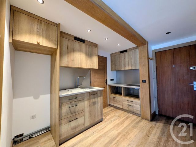 Appartement Studio Cabine à vendre - 1 pièce - 30.32 m2 - BOURG ST MAURICE - 73 - RHONE-ALPES - Century 21 Albaron Immobilier